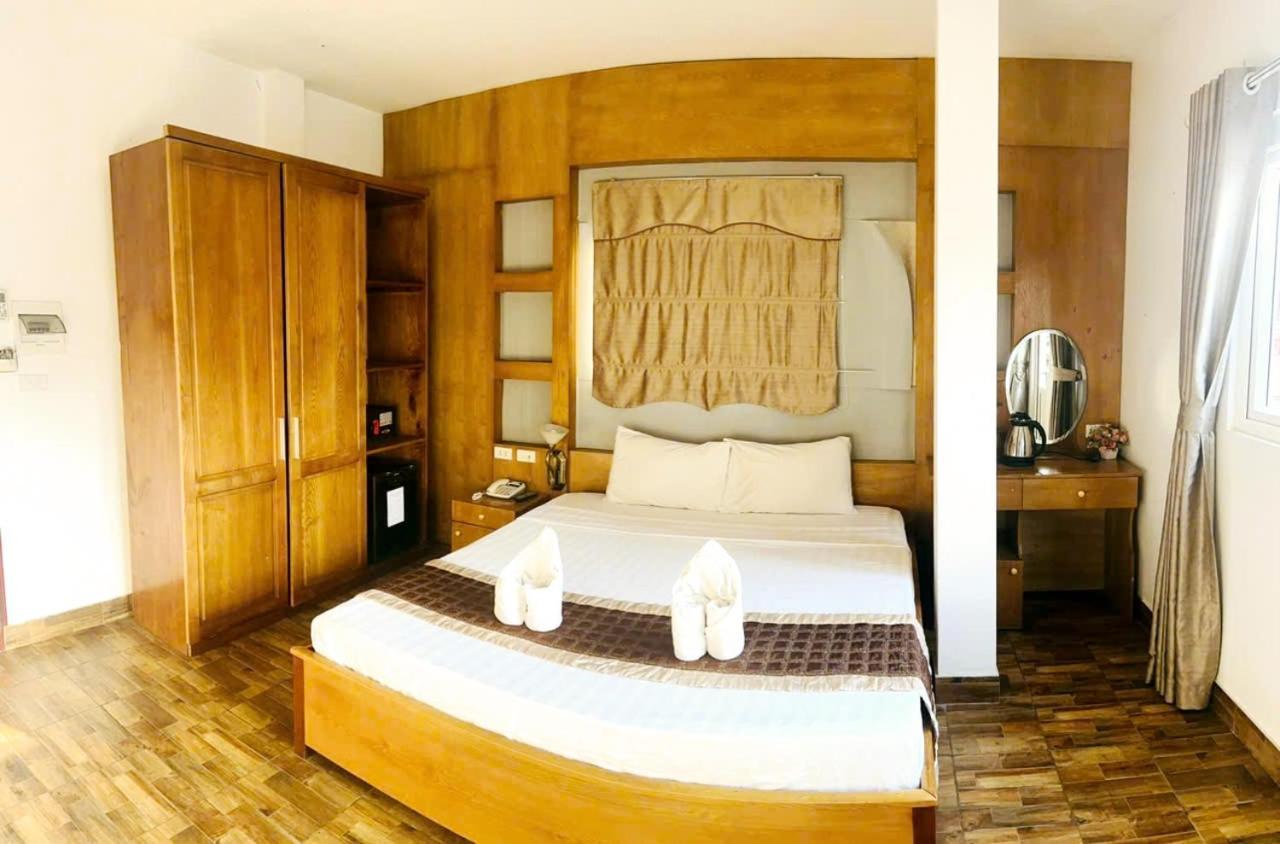 Vang Vieng Th Central Park Hotel Exterior photo